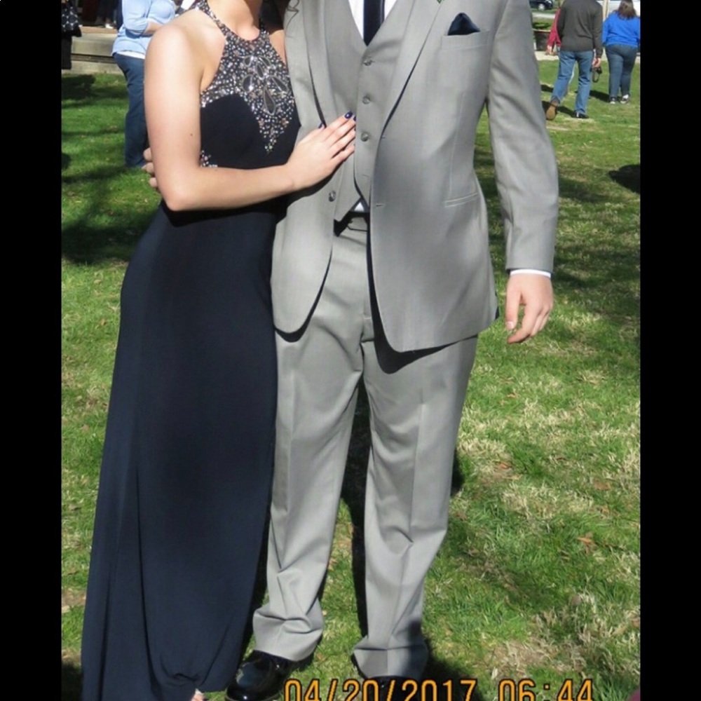 Beautiful prom dress!!